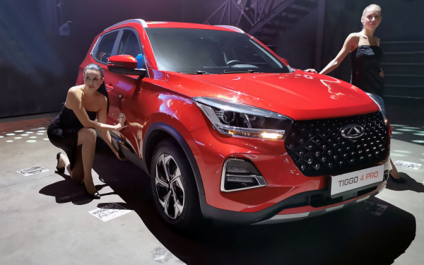 
            Закрытие завода Toyota, рост цен и пробки на границе. Автоновости недели
        