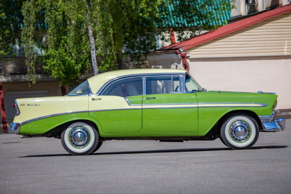 Шесть цилиндров, два цвета и ноль масляных фильтров: опыт владения Chevrolet Bel Air 1956 года Шесть цилиндров, два цвета и ноль масляных фильтров: опыт владения Chevrolet Bel Air 1956 года