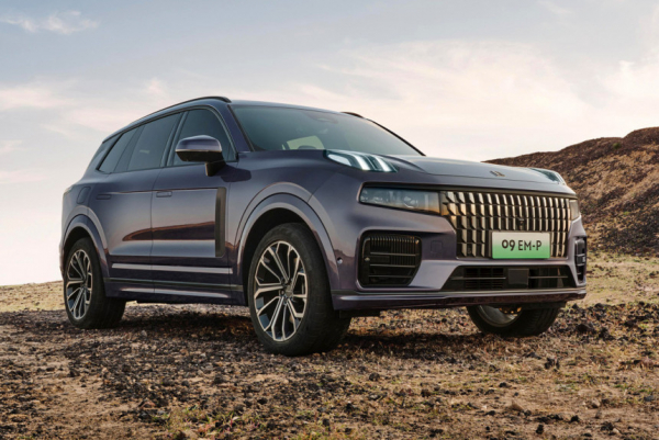 Гибрид Lynk & Co 09 EM-P: самый мощный, но не самый быстрый
