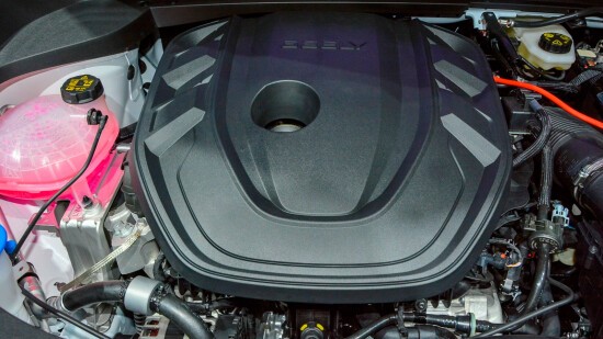 Большой и роскошный Geely Monjaro Большой и роскошный Geely Monjaro