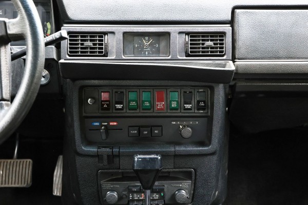 Italiano vero шведского происхождения: опыт владения Volvo 262С 1979 года Italiano vero шведского происхождения: опыт владения Volvo 262С 1979 года