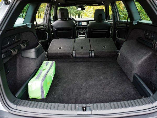 Ветеран Skoda Kodiaq против новенького Chery Tiggo 8 Pro Max: остатки сладки? Ветеран Skoda Kodiaq против новенького Chery Tiggo 8 Pro Max: остатки сладки?