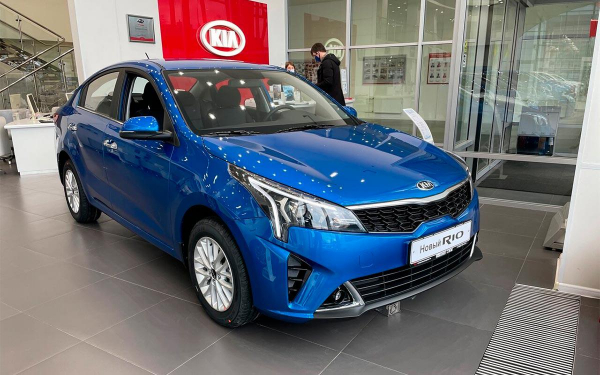 Автомобили Kia подорожали на ₽500 тыс. — ₽800 тыс. в 2022 году
Автомобили Kia подорожали на ₽500 тыс. — ₽800 тыс. в 2022 году