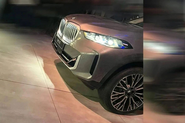 Обновленный BMW X5: уже без камуфляжа Обновленный BMW X5: уже без камуфляжа