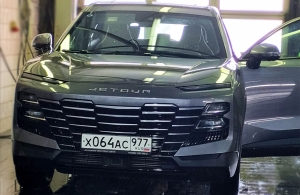 Дайджест дня: автомобиль-пуховик, новые марки в России и другие события индустрии Дайджест дня: автомобиль-пуховик, новые марки в России и другие события индустрии