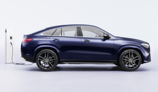 Семейство Mercedes-Benz GLE обновлено в полном составе Семейство Mercedes-Benz GLE обновлено в полном составе
