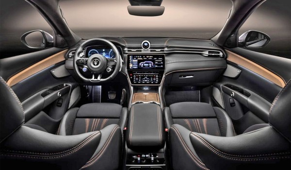 Кроссовер Maserati Grecale Folgore пополнил семейство
