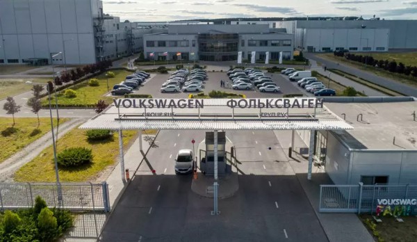 Дайджест дня: будущий Mitsubishi Colt, Volkswagen против суда и другие события индустрии Дайджест дня: будущий Mitsubishi Colt, Volkswagen против суда и другие события индустрии