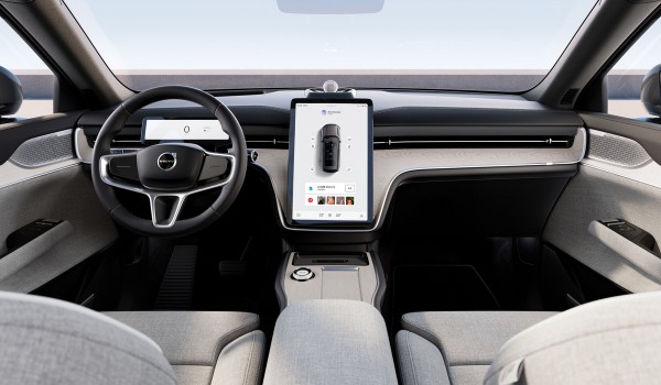 Четырехместный Volvo EX90 Excellence оказался проще предшественника Четырехместный Volvo EX90 Excellence оказался проще предшественника