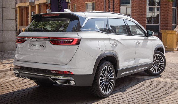Кроссовер Jetour X90 Plus стал первой моделью бренда в России Кроссовер Jetour X90 Plus стал первой моделью бренда в России