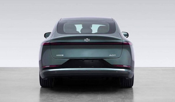Лифтбек Qiyuan A07 стал первенцем нового бренда компании Changan