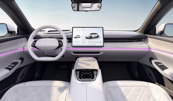 Лифтбек Qiyuan A07 стал первенцем нового бренда компании Changan