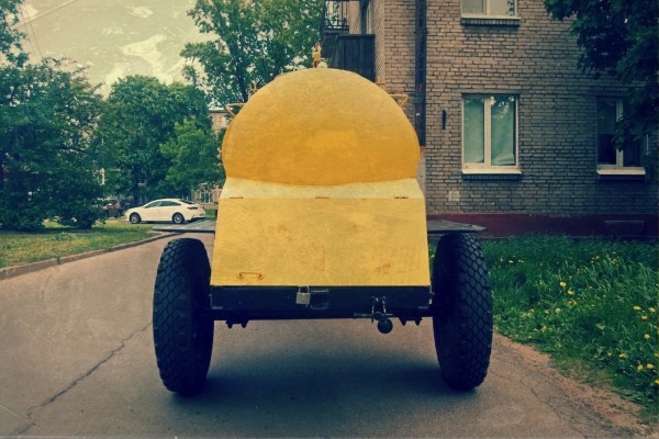 Деньги на бочку: тест-драйв ГАЗ-52 с прицепом-цистерной АЦПТ-0,9 Деньги на бочку: тест-драйв ГАЗ-52 с прицепом-цистерной АЦПТ-0,9