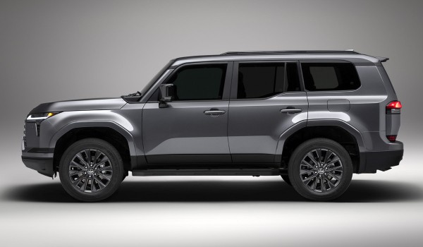 Lexus GX нового поколения: ставка на бездорожье Lexus GX нового поколения: ставка на бездорожье