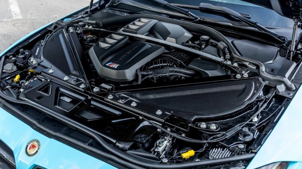 Голубая мечта: Manhart MH3 650 Touring на базе полноприводного универсала BMW M3 Голубая мечта: Manhart MH3 650 Touring на базе полноприводного универсала BMW M3