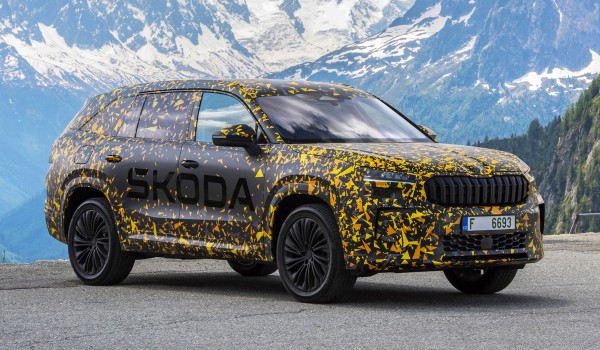 Новая Skoda Kodiaq: пока в камуфляже, но с подробностями Новая Skoda Kodiaq: пока в камуфляже, но с подробностями