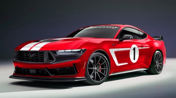 Первая &laquo;мясорубка&raquo; на новом Мустанге: анонсирован Hennessey H850 Mustang Dark Horse