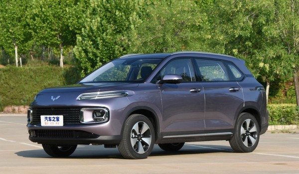 Новый паркетник Wuling Nebula: без агрессии и спешки Новый паркетник Wuling Nebula: без агрессии и спешки