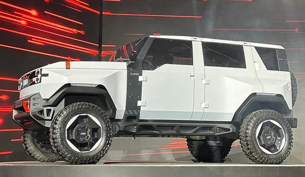 Внедорожник Mahindra Thar.e показал новый стиль Внедорожник Mahindra Thar.e показал новый стиль