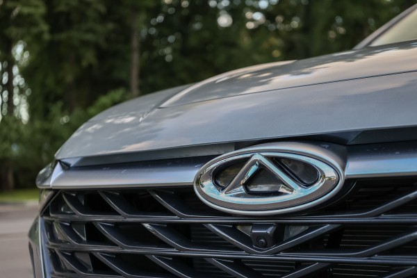 Вместо Toyota Camry, Kia К5 и Hyundai Sonata: тест-драйв Chery Arrizo 8