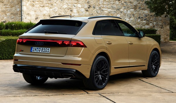 Представлен обновленный кроссовер Audi Q8 Представлен обновленный кроссовер Audi Q8