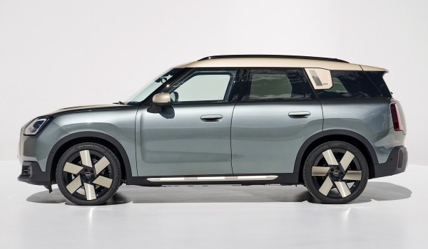 Mini Countryman третьего поколения: теперь уже макси Mini Countryman третьего поколения: теперь уже макси