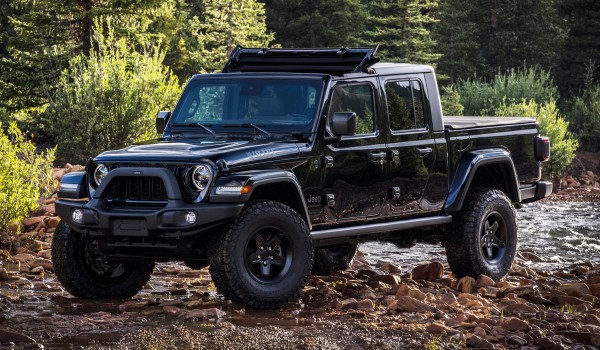 Пикап Jeep Gladiator: рестайлинг и один мотор Пикап Jeep Gladiator: рестайлинг и один мотор