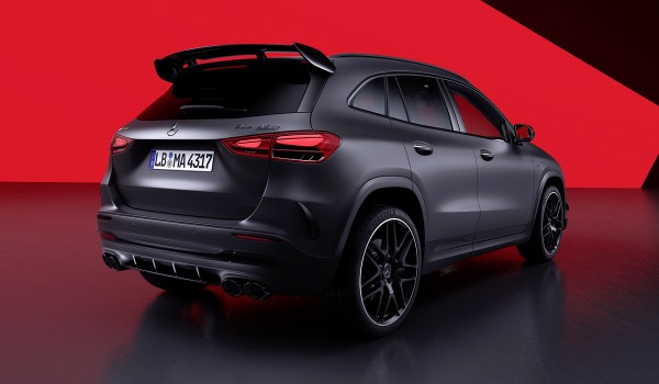 Обновлен самый мощный Mercedes GLA Обновлен самый мощный Mercedes GLA
