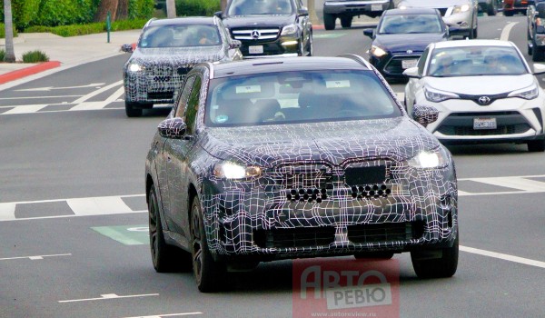 BMW X3 нового поколения проходит испытания в США BMW X3 нового поколения проходит испытания в США