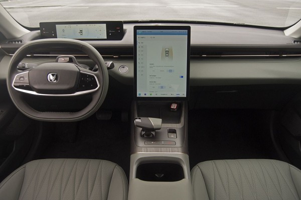 Мне б в Китай: экспресс-тест Changan Lamore Мне б в Китай: экспресс-тест Changan Lamore
