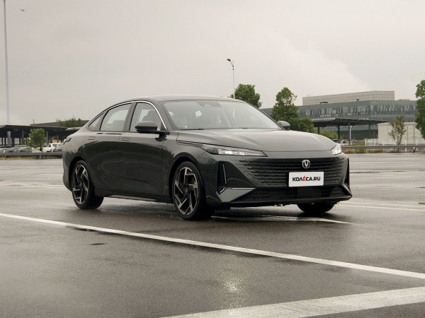 Мне б в Китай: экспресс-тест Changan Lamore Мне б в Китай: экспресс-тест Changan Lamore