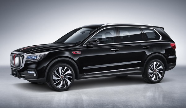 Кроссоверы Hongqi HS7 и минивэны HQ9 прибыли в Россию Кроссоверы Hongqi HS7 и минивэны HQ9 прибыли в Россию