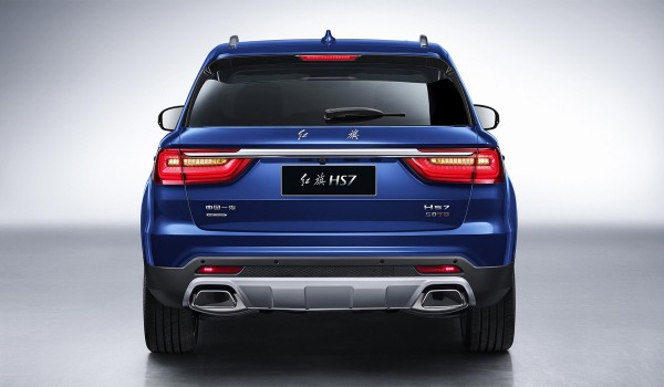 Кроссоверы Hongqi HS7 и минивэны HQ9 прибыли в Россию Кроссоверы Hongqi HS7 и минивэны HQ9 прибыли в Россию