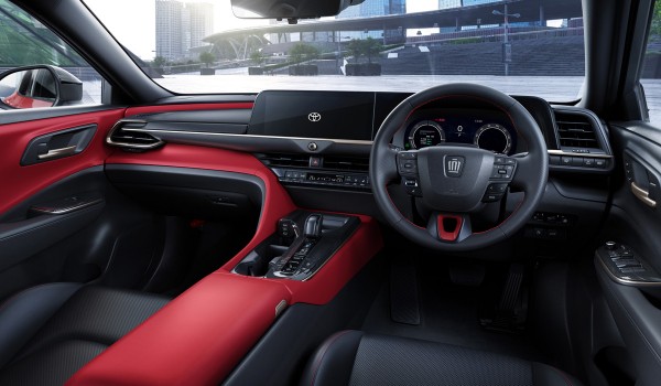 У паркетника Toyota Crown Sport появилась 300-сильная версия