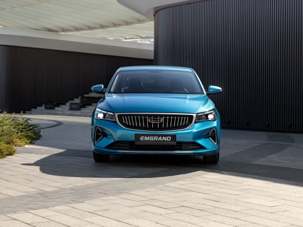 Geely Emgrand за 13 тысяч в месяц: как купить большой седан на выгодных условиях Geely Emgrand за 13 тысяч в месяц: как купить большой седан на выгодных условиях
