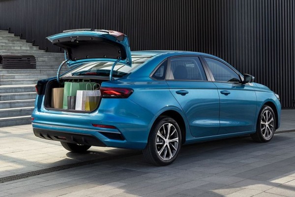 Geely Emgrand за 13 тысяч в месяц: как купить большой седан на выгодных условиях Geely Emgrand за 13 тысяч в месяц: как купить большой седан на выгодных условиях