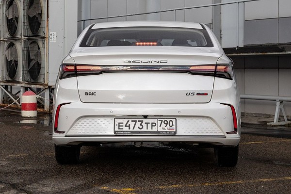 Тест-драйв BAIC U5 Plus: если грустно без Kia Cerato и Volkswagen Jetta Тест-драйв BAIC U5 Plus: если грустно без Kia Cerato и Volkswagen Jetta
