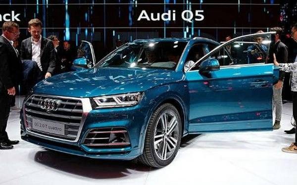 Через месяц в России начнутся продажи второго поколения Audi Q5 Через месяц в России начнутся продажи второго поколения Audi Q5