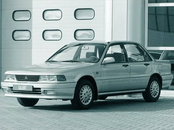 Японский автомобиль Мицубиси Галант Японский автомобиль Мицубиси Галант