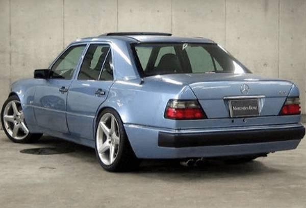 Отличительные особенности автомобиля Мерседес W124 Отличительные особенности автомобиля Мерседес W124