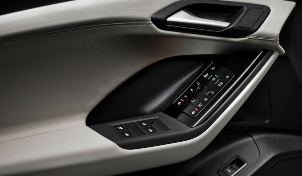 Представлен родственник Макана &mdash; кроссовер Audi Q6 e-tron