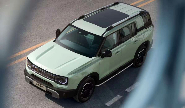 Новый кроссовер Beijing BJ30 составит конкуренцию Dargo