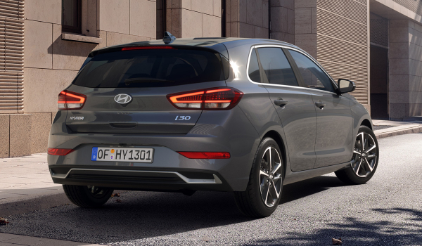 Семейство Hyundai i30: обновление и сокращение Семейство Hyundai i30: обновление и сокращение