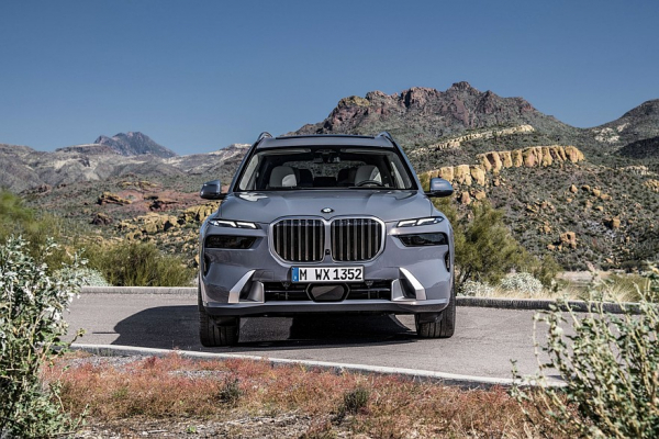 BMW X7 или Lixiang L9: что и как выгоднее купить и обслуживать BMW X7 или Lixiang L9: что и как выгоднее купить и обслуживать
