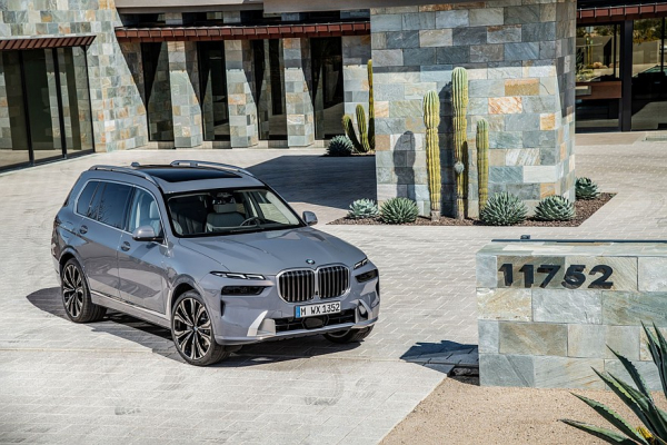 BMW X7 или Lixiang L9: что и как выгоднее купить и обслуживать BMW X7 или Lixiang L9: что и как выгоднее купить и обслуживать