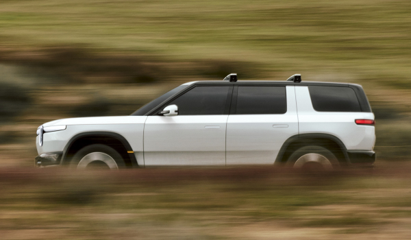 Кроссовер Rivian R2 должен стать спасением компании