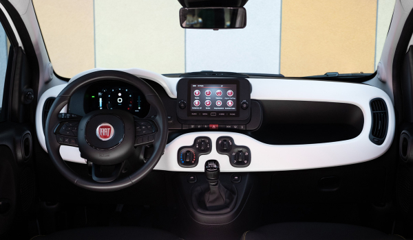 Кросс-хэтчбек Fiat Pandina продлит карьеру модели Panda Кросс-хэтчбек Fiat Pandina продлит карьеру модели Panda