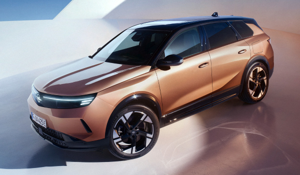 Представлен кроссовер Opel Grandland нового поколения Представлен кроссовер Opel Grandland нового поколения