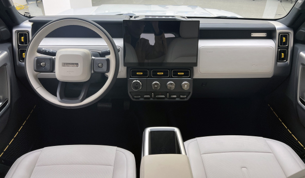Компания Chery показала стильный паркетник iCar V23
