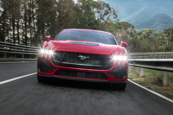 Дайджест дня: Ford верен V8, паркетник Toyota Taisor и другие события индустрии Дайджест дня: Ford верен V8, паркетник Toyota Taisor и другие события индустрии